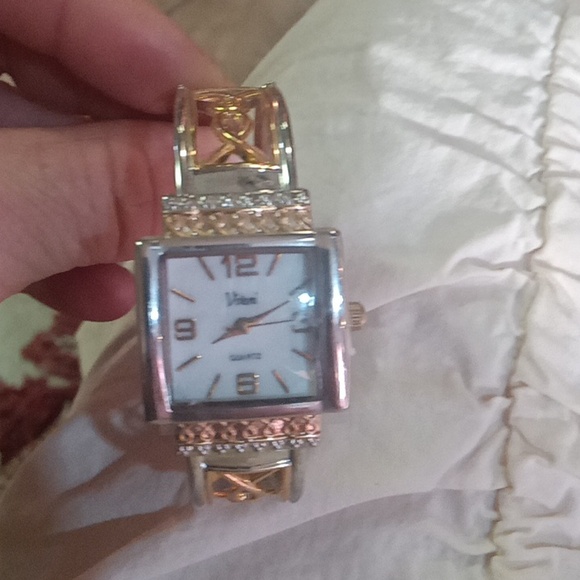 Vivian Cuff/Bangle Watch - Picture 4 of 4